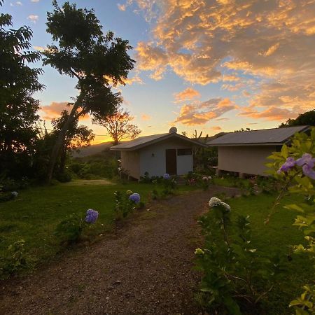 モンテベルデ Rancho Huacatay Bed & Breakfast エクステリア 写真
