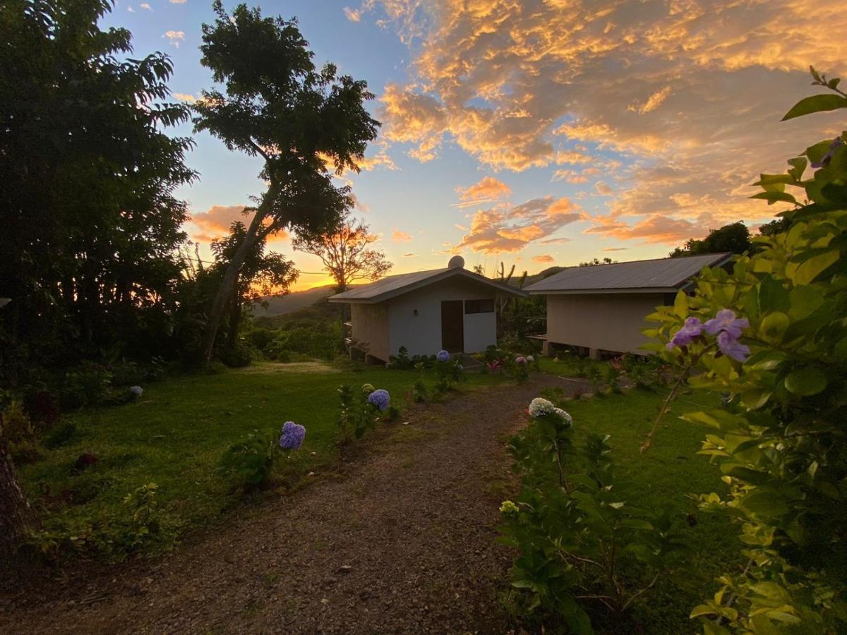 モンテベルデ Rancho Huacatay Bed & Breakfast エクステリア 写真